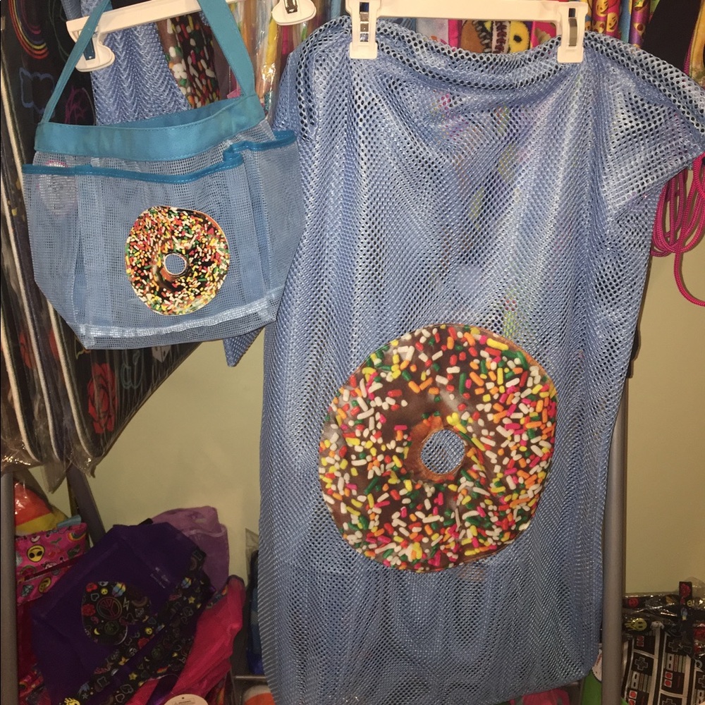Laundry bag sold out, only shower/storage caddy available